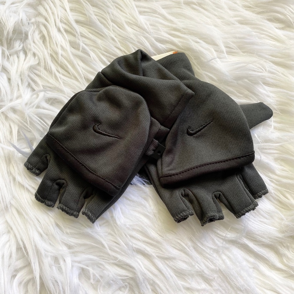 NWT Kids Nike convertible gloves